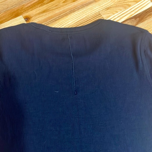 Lululemon black super soft t-shirt - Size M - Picture 2 of 4